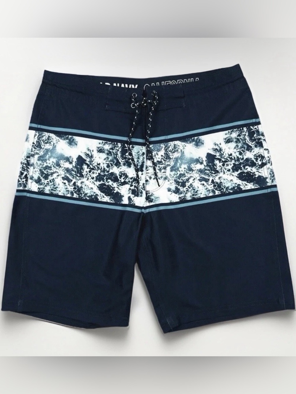 Old Navy Board Shorts Men’s Size 30 Blue White Beach Surf Swim Trunks UPF NWT